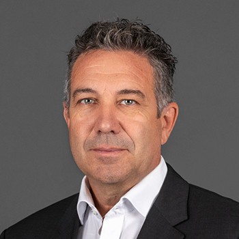 https://rolandbergerprod-media.e-spirit.cloud/b967125f-df72-4ad3-ab2f-637f1881fa46/personen/Markus_Wiederstein.jpg